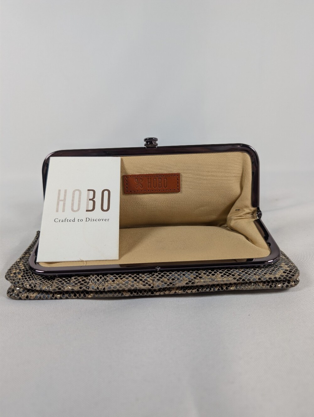 Hobo The Original, Snakeskin-Embossed Leather Kiss-Lock Wristlet Clutch - Picture 2 of 9